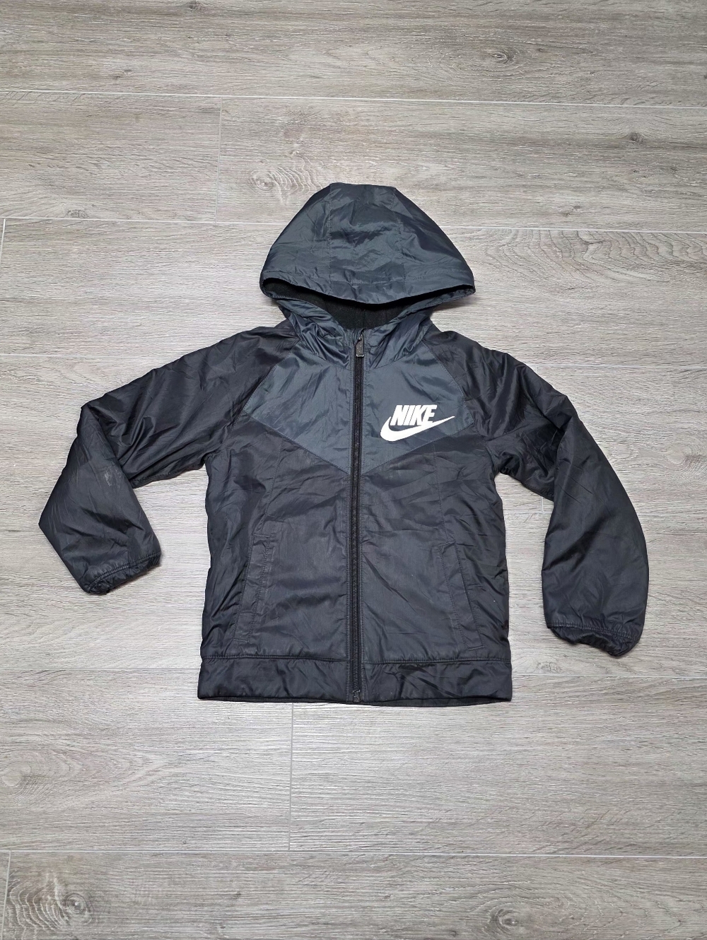 Nike Kids Black Hooded Windbreaker Jacket with White Logo Sz 4 Fleece Lined